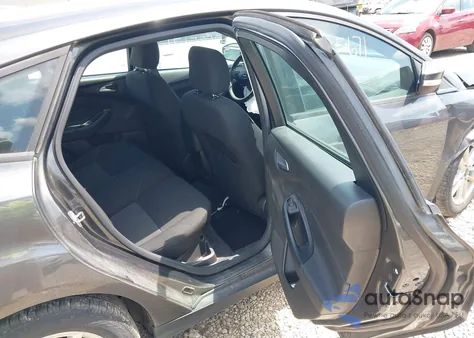 2017 Ford Focus Se из США, поврежденный, VIN 1FADP3K28HL283373